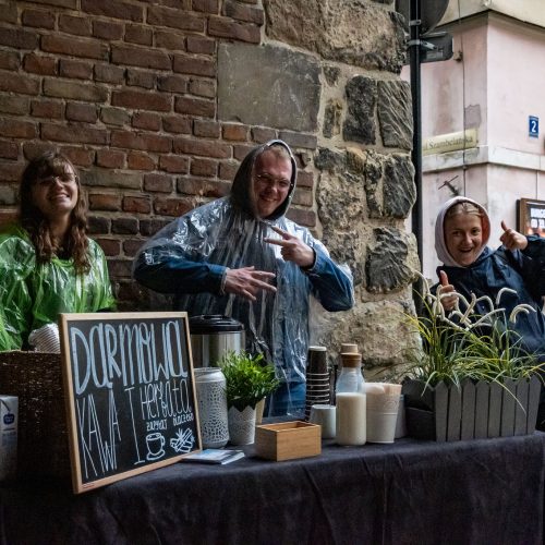 240683277_10160014314852856_4924506941281362510_n